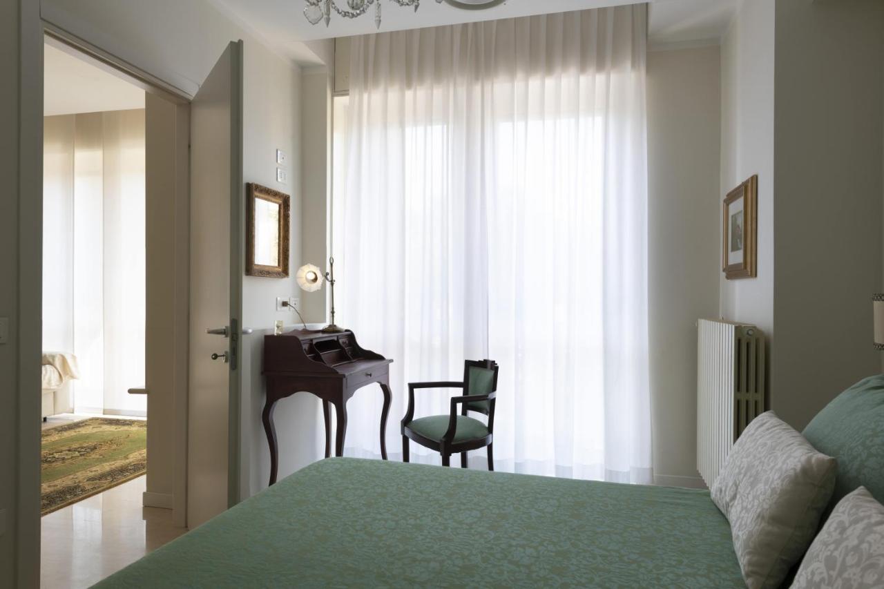 Casa Lazzarini Luxury Apartment Pesaro Exterior foto